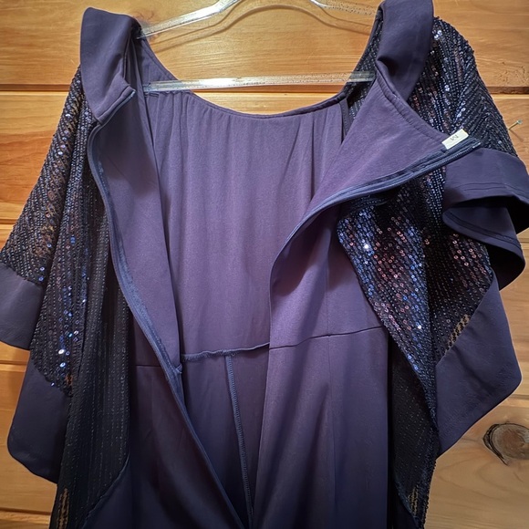 Elegant Navy Jumpsuit size M NWOT - Picture 6 of 17